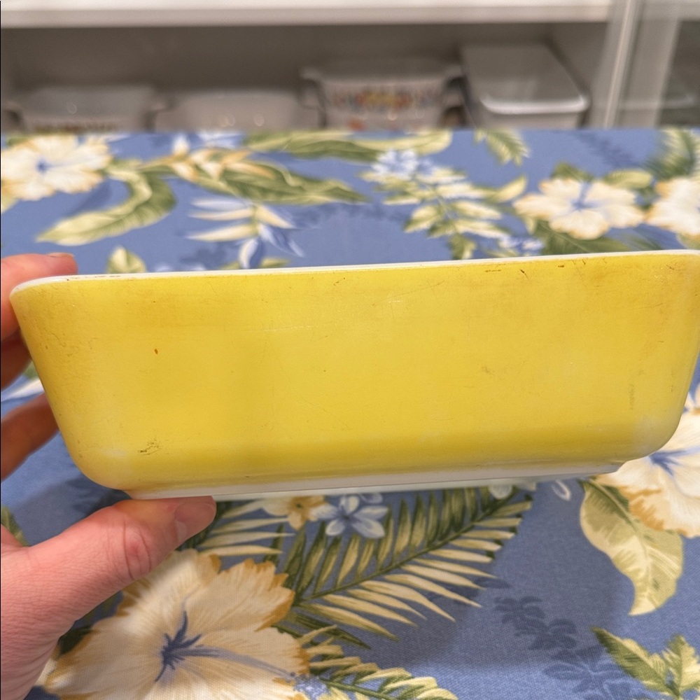 Pyrex Yellow Glass Baking Dish 503 - Picture 2 of 13